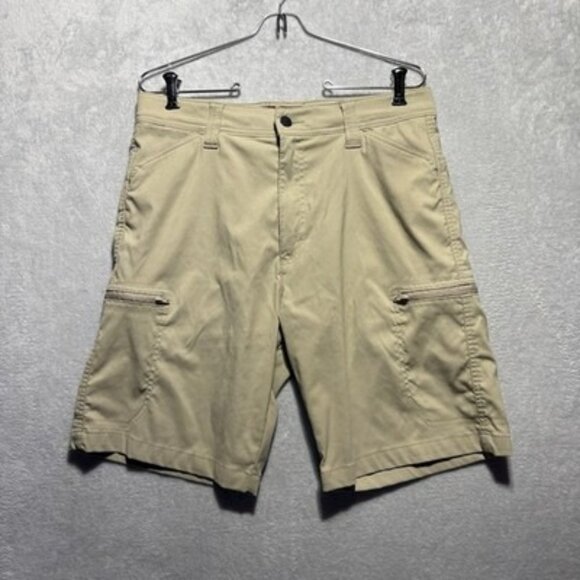 Wrangler Men's Tan Khaki 10" Stretch Cargo Shorts Zip Pockets Size 32 - Picture 1 of 7